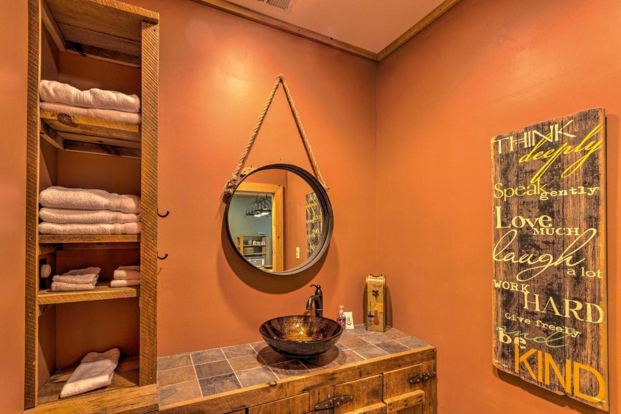 Pet-Friendly Blue Ridge, Cherokee Forest Retreat! Greeneville Buitenkant foto