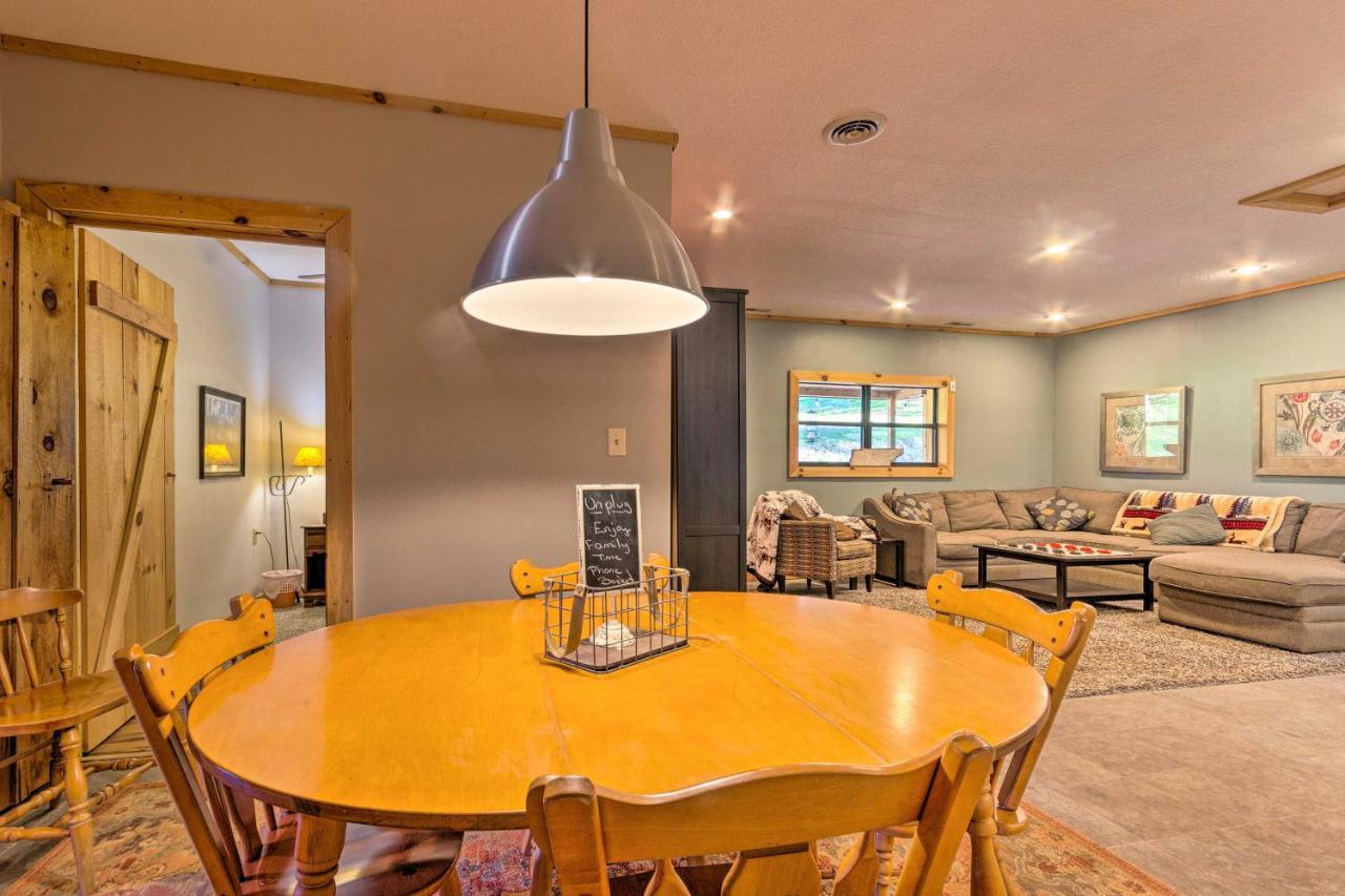 Pet-Friendly Blue Ridge, Cherokee Forest Retreat! Greeneville Buitenkant foto
