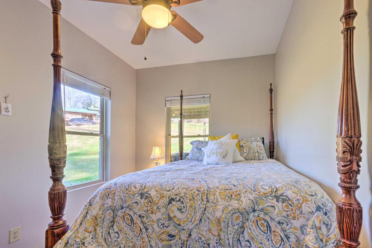 Pet-Friendly Blue Ridge, Cherokee Forest Retreat! Greeneville Buitenkant foto